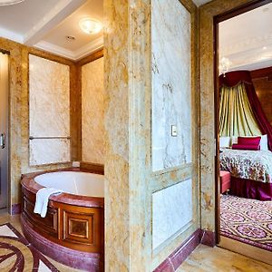 Suite Real con Cama King